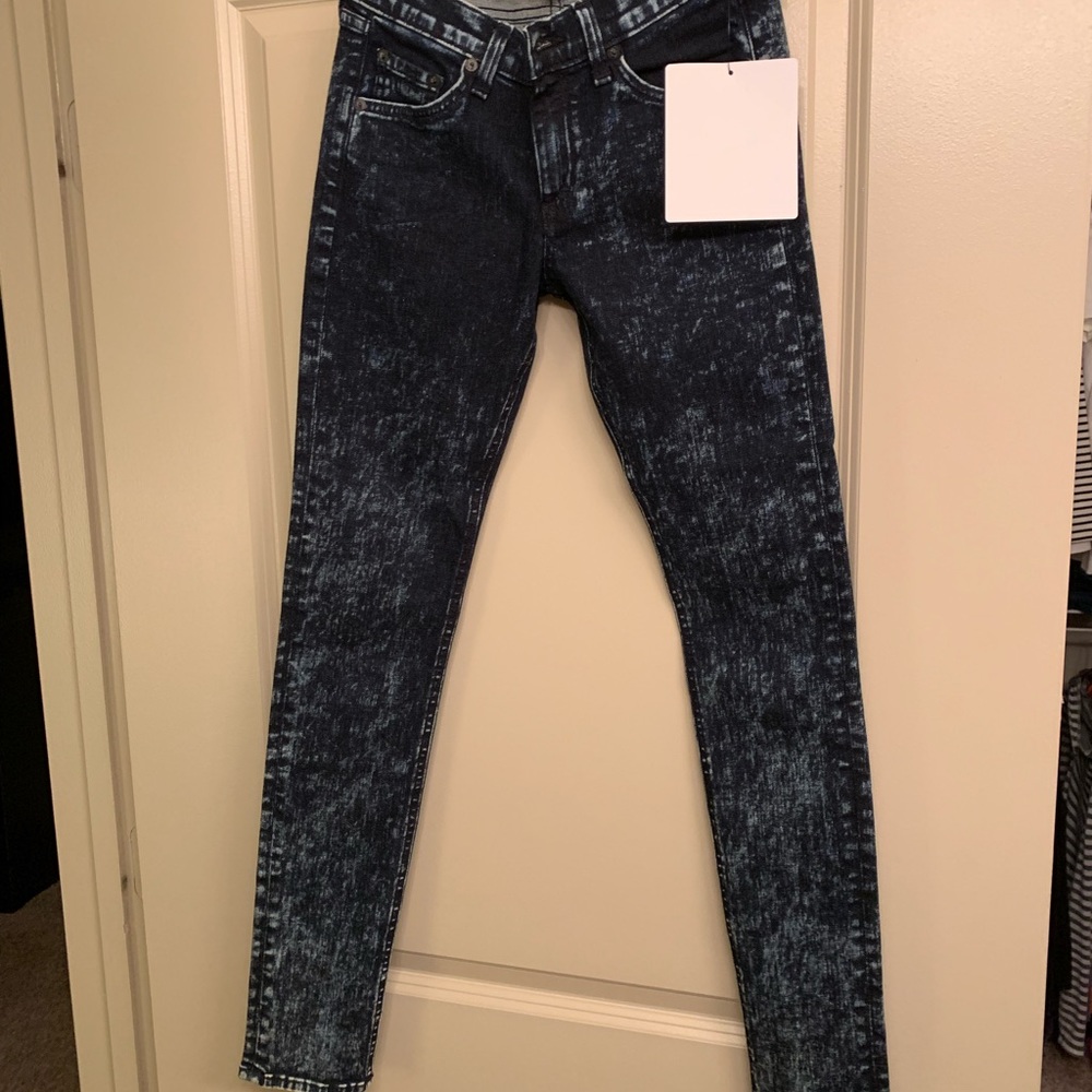 Rag and Bone skinny jeans size 26